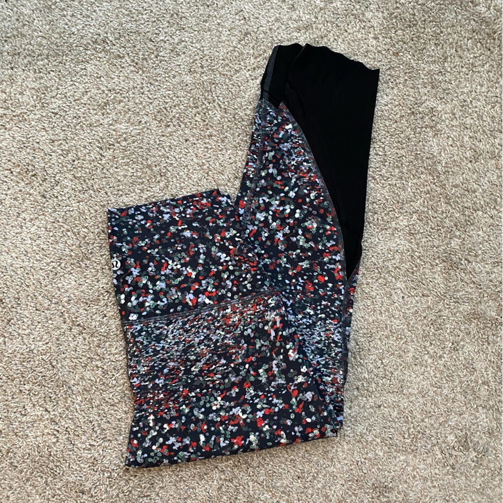 Lululemon Wunder Under Crop Scallop 23” Size 6